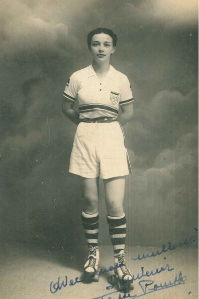 ARTICLEEmpreintes n°100Violette Pourthé, championne de patinage à roulettes