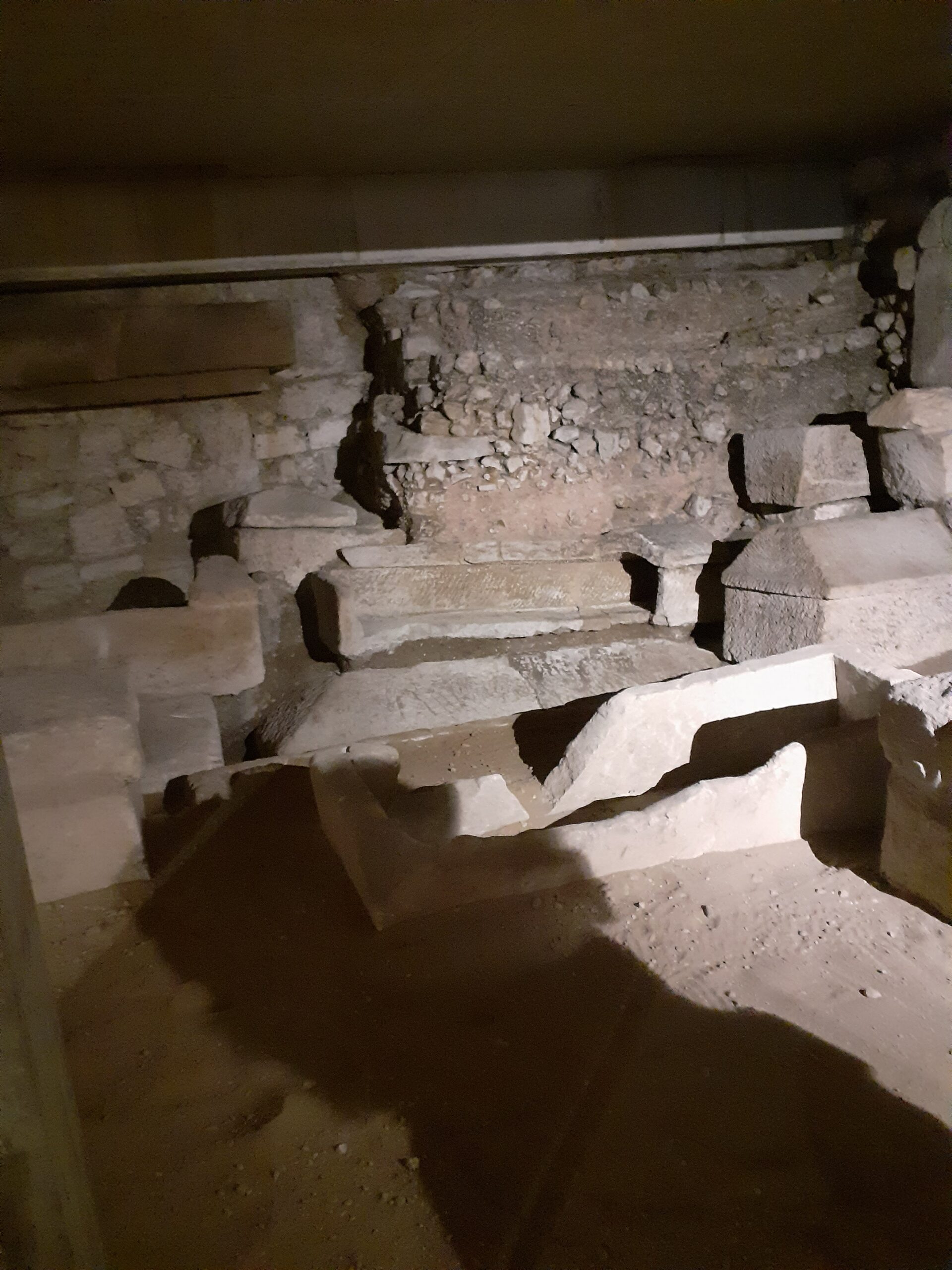 crypte saint seurin 1